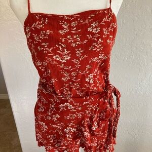 Zaful Women’s Rust Print Top Size M